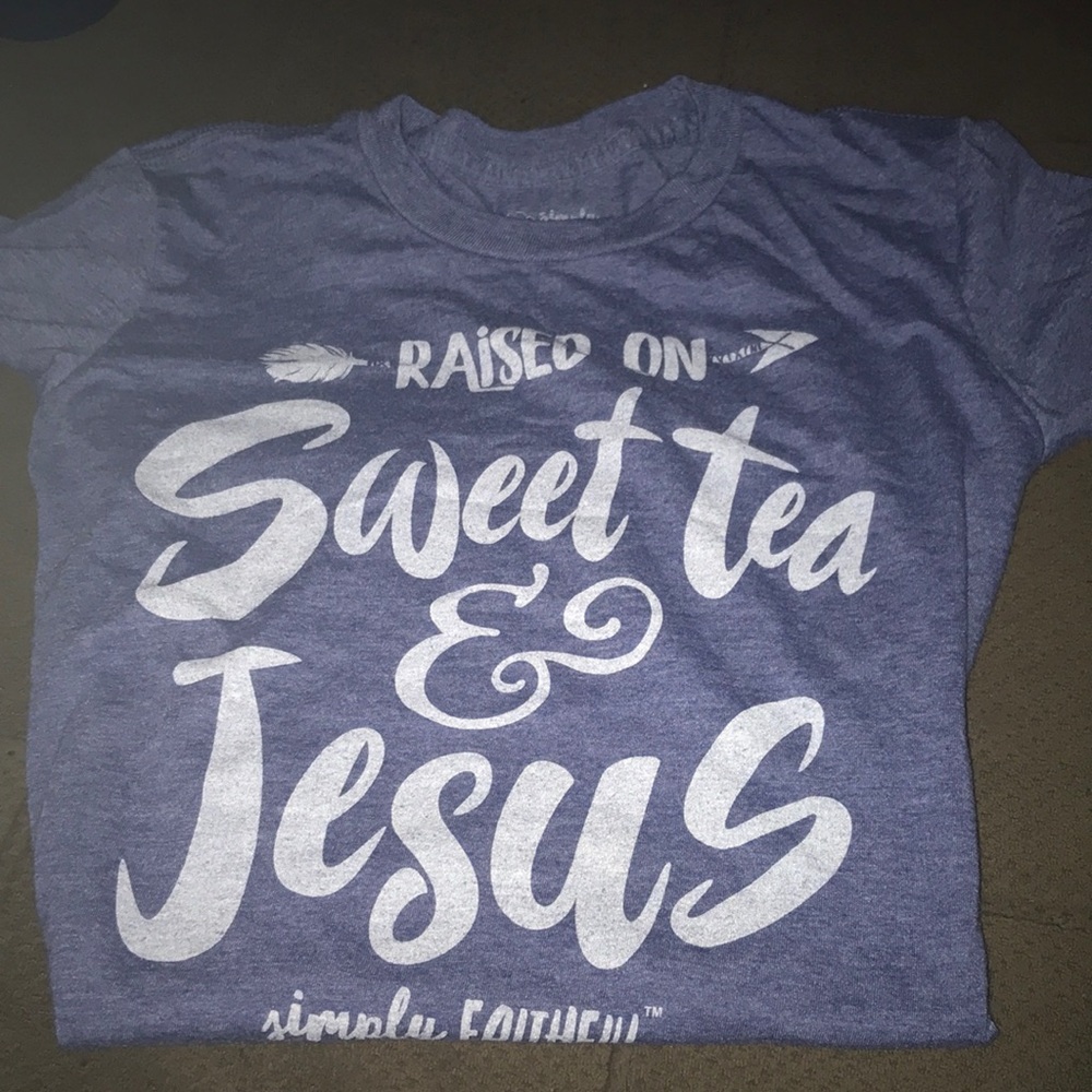 Small simply faithful short sleeve tee shirt